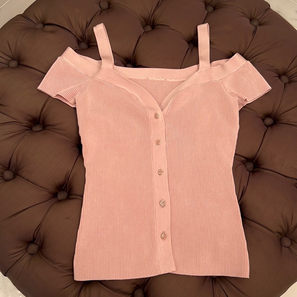 Bebe light pink top